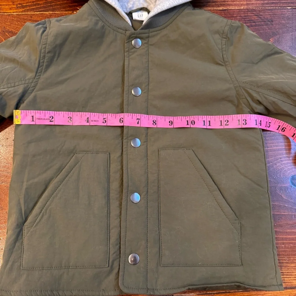 GAP Kids Olive‎ Jacket with Gray Hood. Size 5